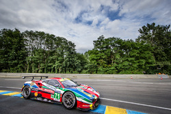 #71 AF Corse Ferrari 488 GTE: Davide Rigon, Sam Bird, Andrea Bertolini
