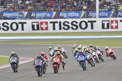 Race start: Jorge Lorenzo, Yamaha Factory Racing