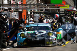 #77 Dempsey Proton Competition Porsche 911 RSR: Richard Lietz, Michael Christensen