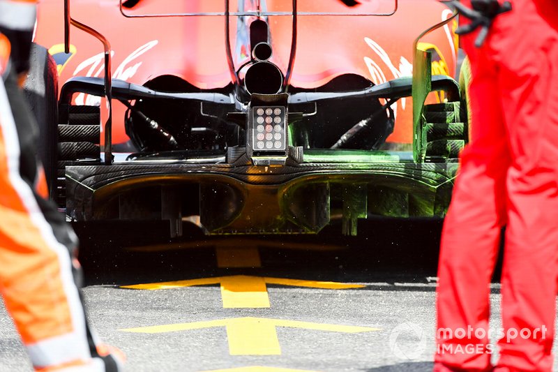 Flo-viz paint on the rear of the Ferrari SF90