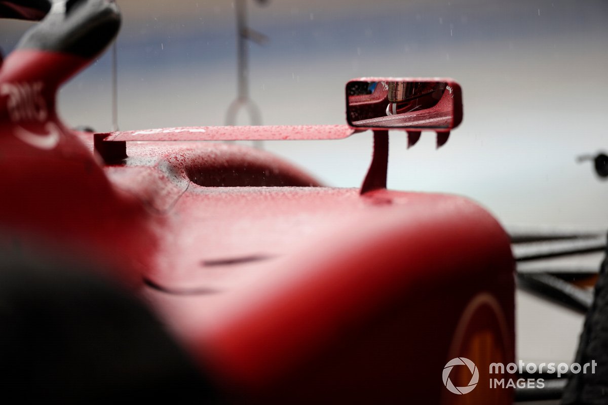Charles Leclerc, Ferrari F1-75: Aynaların altına iki tane girdap yaratıcı eklendi