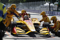 Ryan Hunter-Reay, Andretti Autosport Honda, pit stop