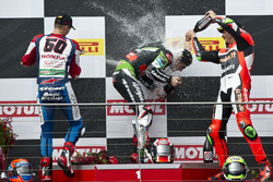 Podium : tweede, Michael van der Mark, Honda WSBK Team, winnaar Jonathan Rea, Kawasaki Racing Team e