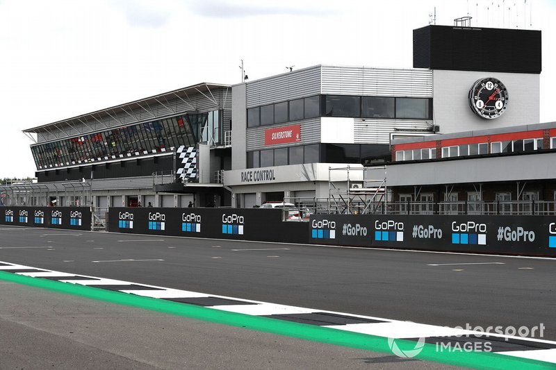 Paddock Copse Sirkuit Silverstone