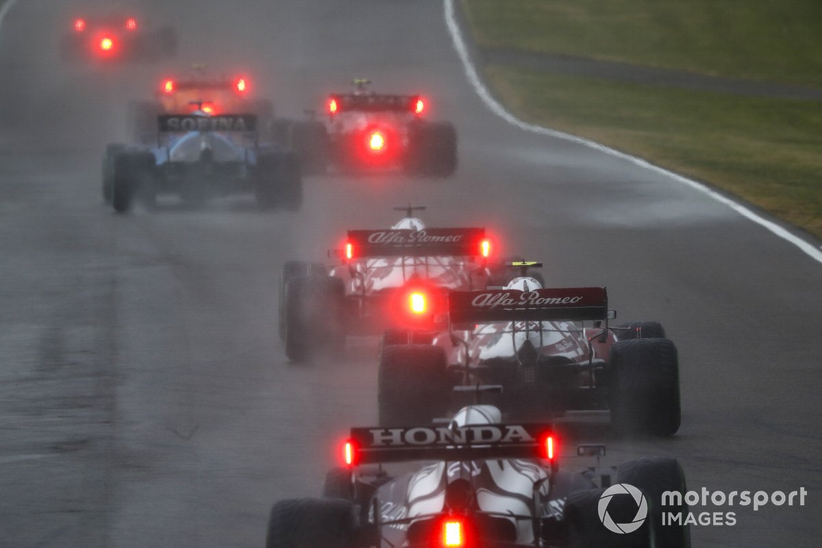 George Russell, Williams FW43B, Kimi Raikkonen, Alfa Romeo Racing C41, Antonio Giovinazzi, Alfa Romeo Racing C41, and Yuki Tsunoda, AlphaTauri AT02