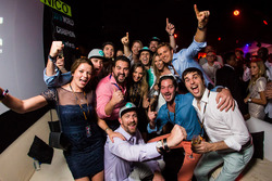 Nico Rosberg, Mercedes AMG F1 celebrates his World Championship title with friends