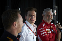 Christian Horner, Takım Patronu, Red Bull Racing, Toto Wolff, Direktör, Mercedes AMG, ve Maurizio Ar