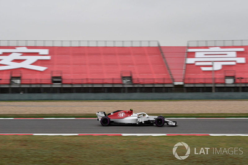 Шарль Леклер, Sauber C37