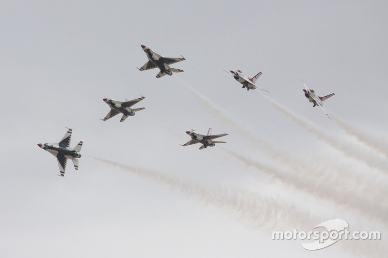 Fly-Over im Sturm