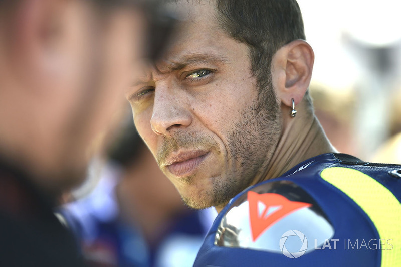 Valentino Rossi no pudo pasar de la 7ª posición, llegando a casi 20 segundos del ganador