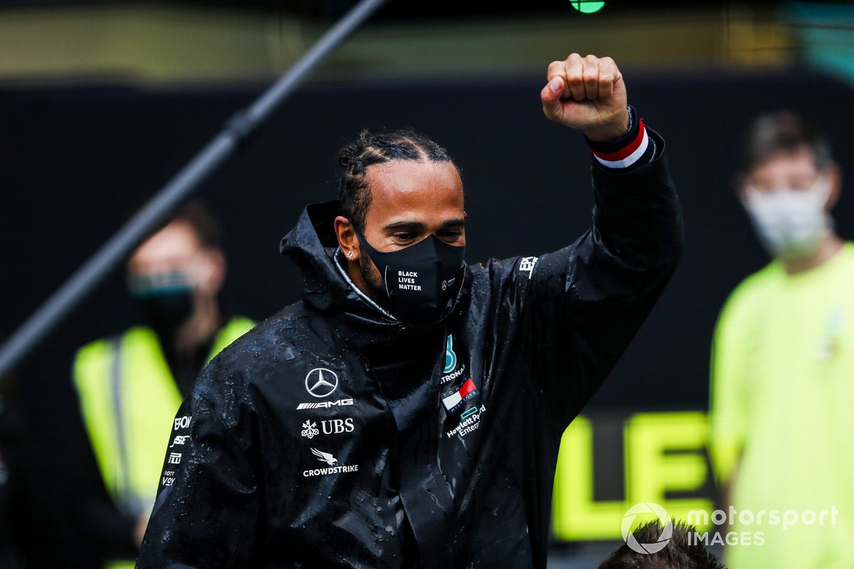 Lewis Hamilton, Mercedes-AMG F1, 1st position, and the Mercedes team celebrate championship victory