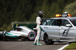 Nico Rosberg, Mercedes AMG F1 W07 Hybrid nach dem Crash