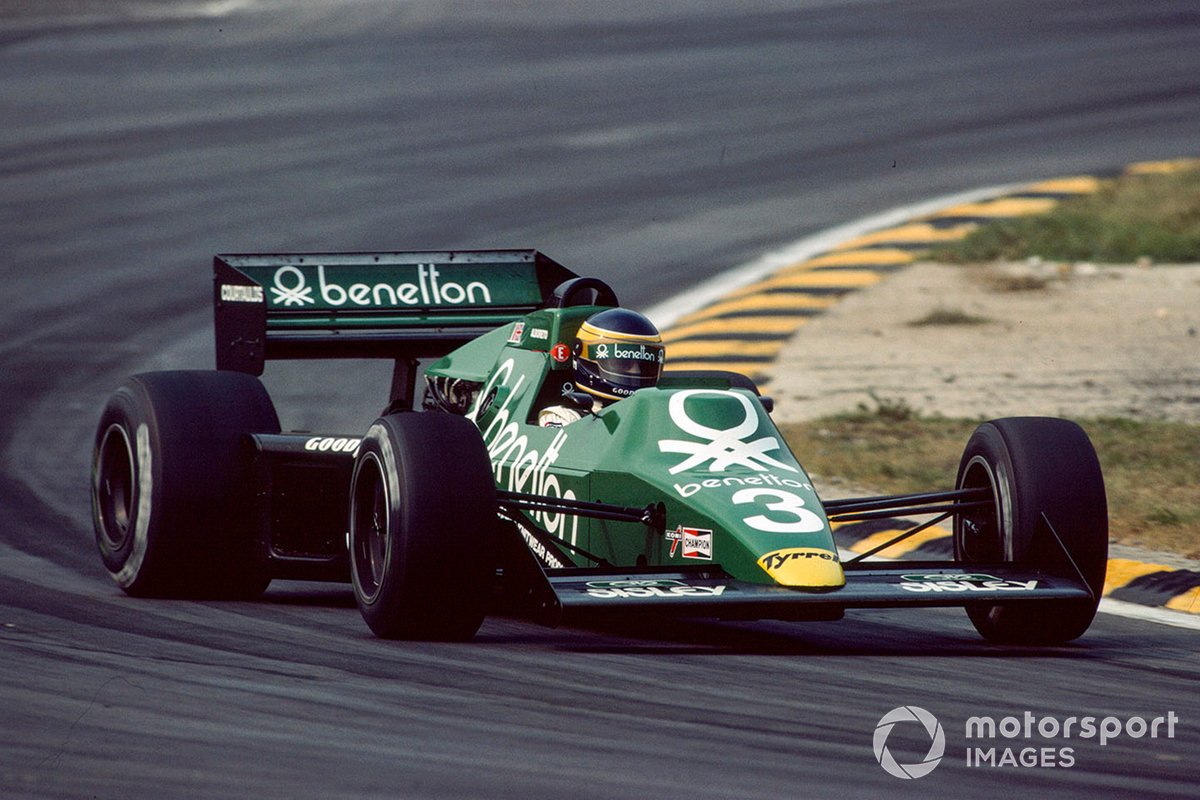 Шасси Tyrrell 012 вышло удачным. На этой машине Альборето победил в Детройте, но в других гонках все его усилия перечеркивала нехватка мощности