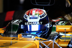 Nicholas Latifi, Renault Sport F1 Team RS17