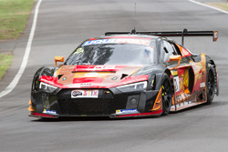 #2 Phoenix Racing Audi R8 LMS: Markus Winkelhock, Laurens Vanthoor, Alex Davison