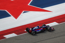 Данііл Квят, Scuderia Toro Rosso STR12