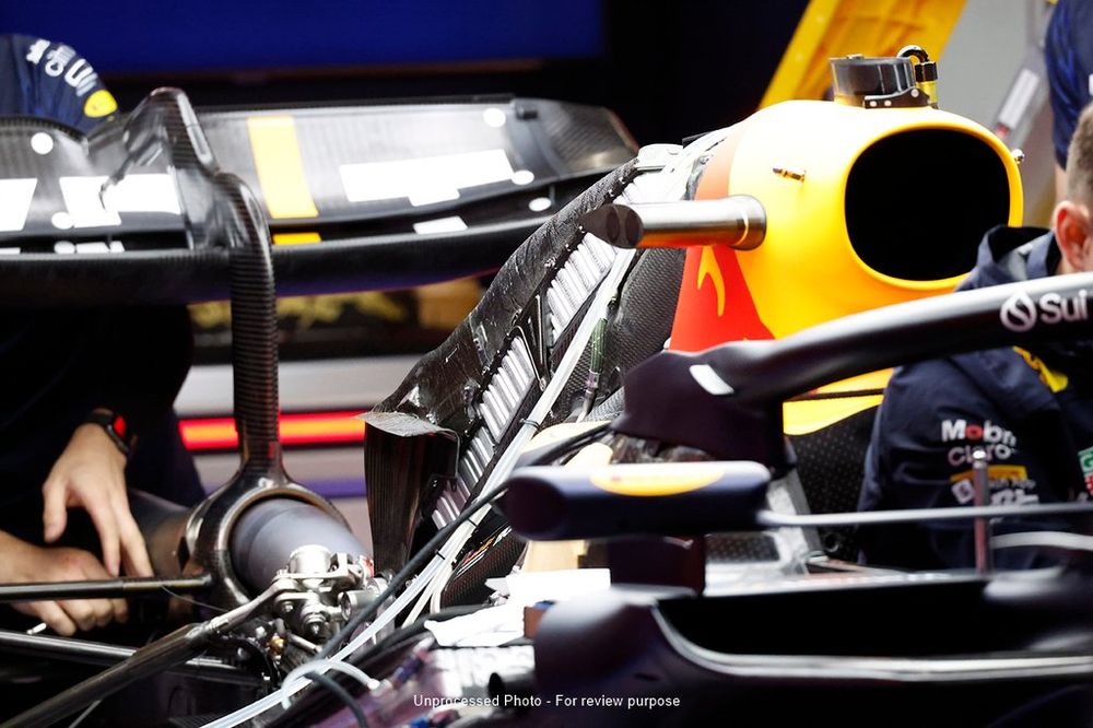 Red Bull Racing RB19 detalle de la zona del motor