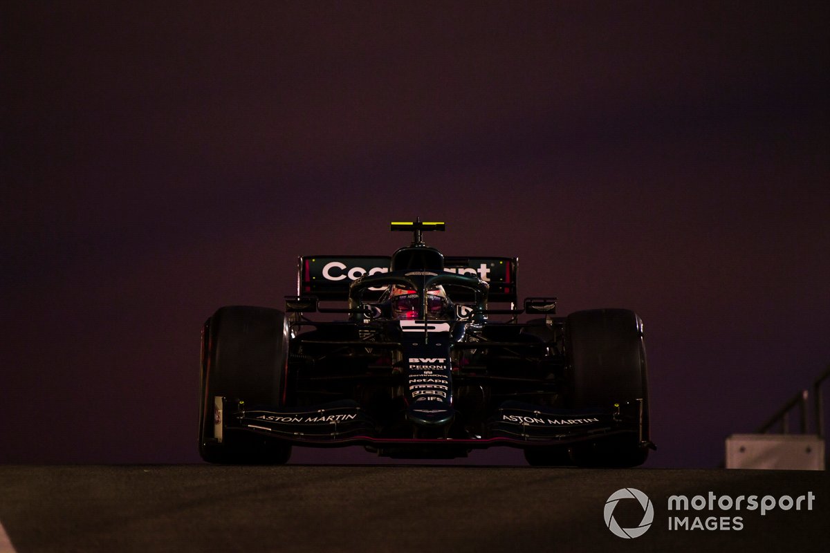 Sebastian Vettel, Aston Martin AMR21 Mule
