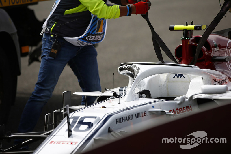 Halo detail of Charles Leclerc, Alfa Romeo Sauber C37, retires on the opening lap