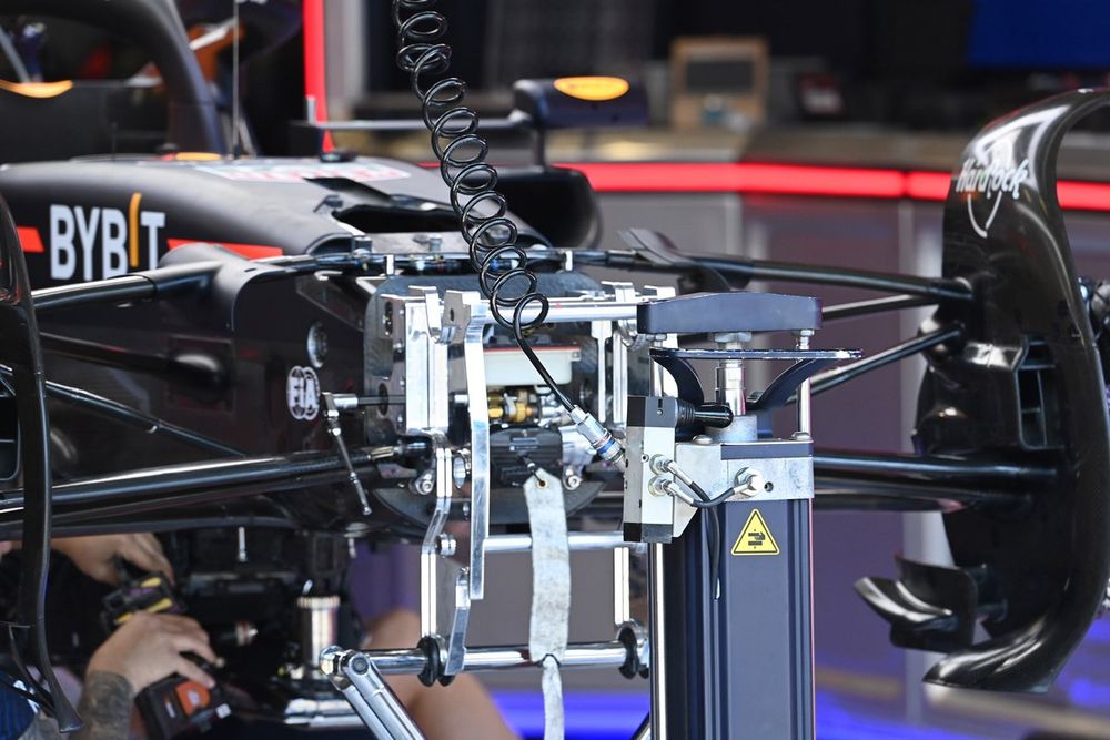 Red Bull Racing RB19 detalle del panel frontal