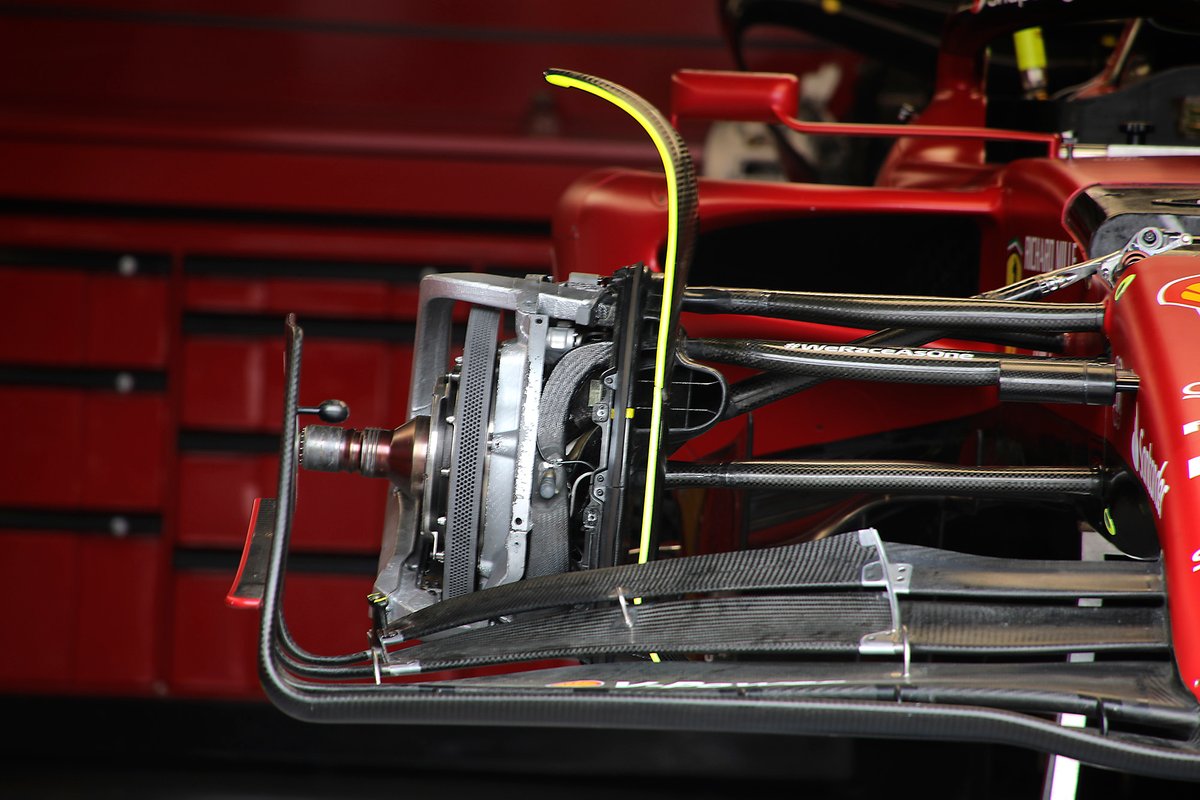 Freno delantero Ferrari F1-75