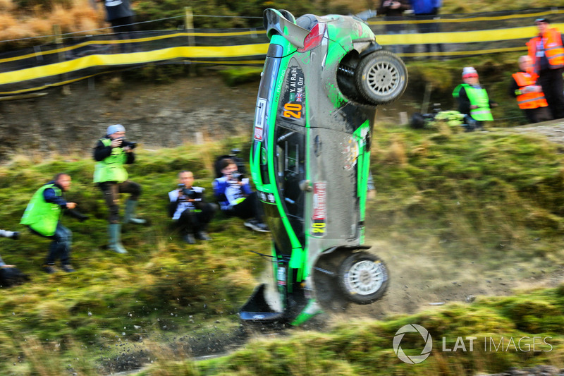 Crash: Yazeed Al Rajhi, Michael Orr, Yazeed Racing Ford Fiesta RS WRC