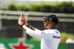 Lewis Hamilton, Mercedes AMG F1, in the drivers parade