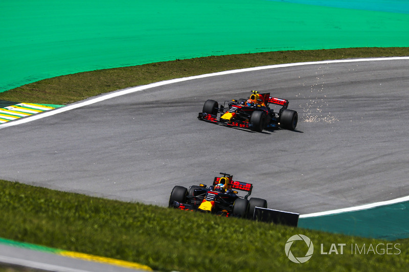 Daniel Ricciardo, Red Bull Racing RB13 y Max Verstappen, Red Bull Racing RB13