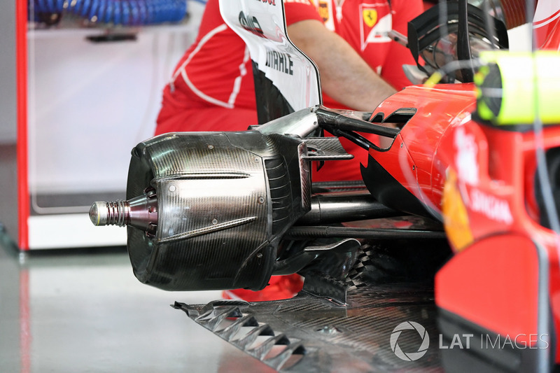 Ferrari SF70H rear wheel hub