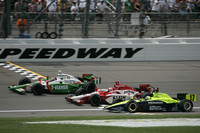 IRL: Kanaan wins Kansas thriller IRL: Kanaan wins Kansas thriller