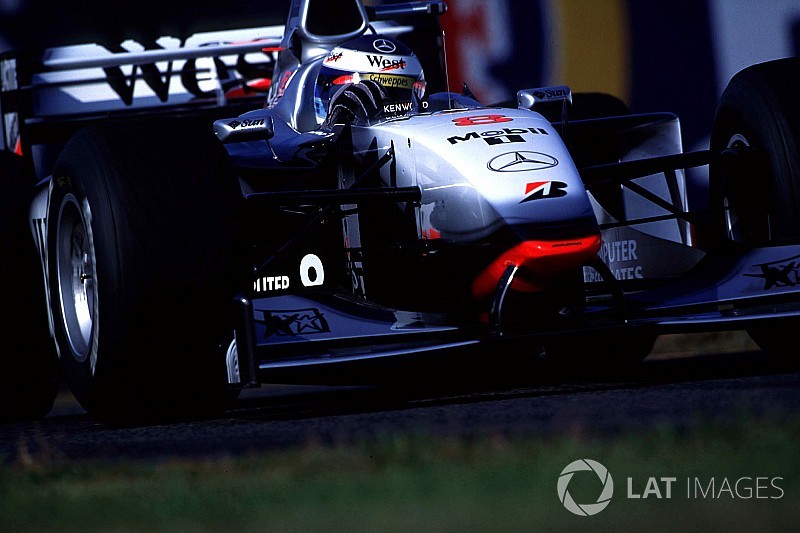 Tarihte bugün: Mercedes, McLaren'ın %40 hissesini alıyor