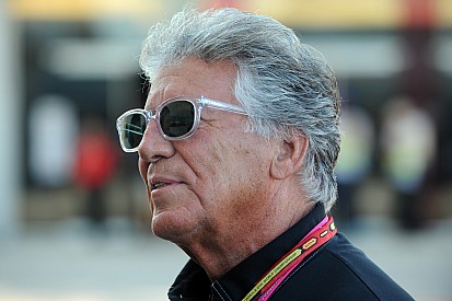 VÍDEO: Fórmula 1 comemora aniversário de Mario Andretti