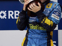 Fernando Alonso: the rise of a champion Fernando Alonso: the rise of a champion
