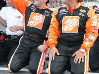 Stewart wins Brickyard 400 in dramatic fashion Stewart wins Brickyard 400 in dramatic fashion