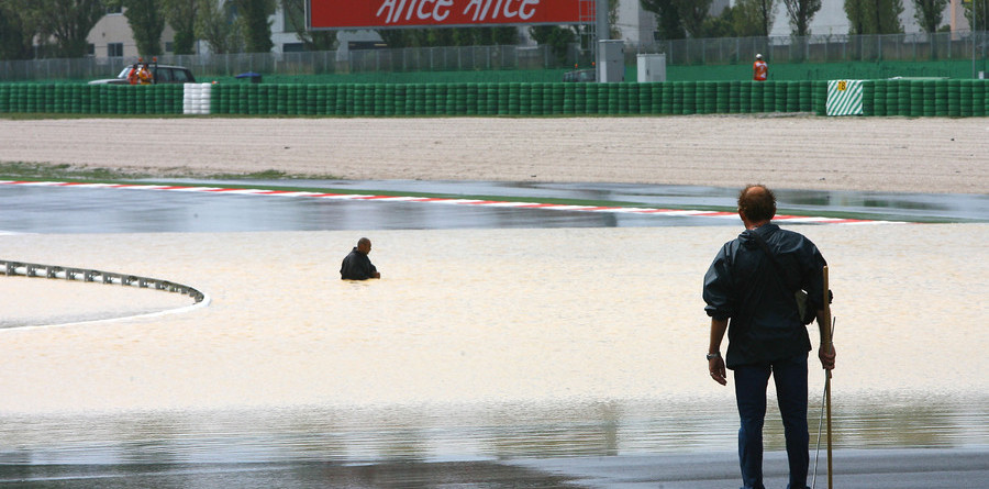 Melandri tops Misano practice before storm hits Melandri tops Misano practice before storm hits