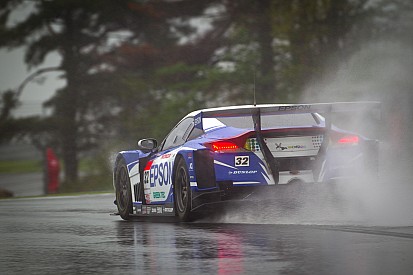 Nakayama hands EPSON HSV-010 pole on a very wet Fuji circuit
