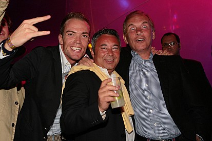 Sponsor seeks millions from F1 driver Doornbos