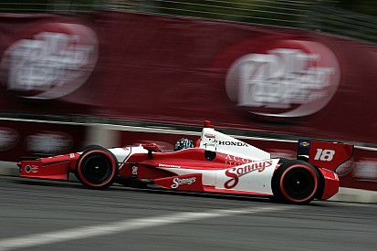 Justin Wilson 17th after chaotic Baltimore race