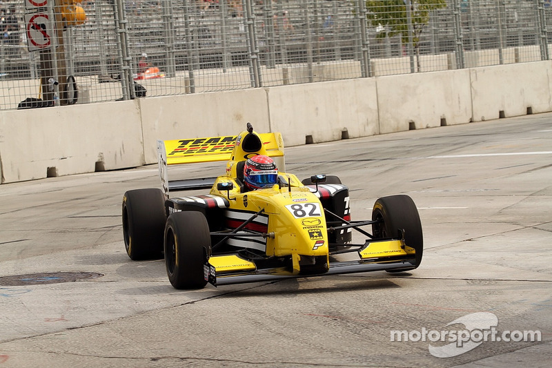 Jack Hawksworth to join Sam Schmidt Motorsports in 2013
