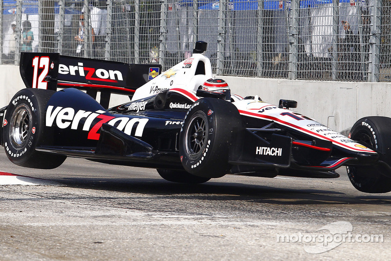 Power posts 2nd fastest lap to lead Team Penske while Castroneves gets to know the Houston circuit