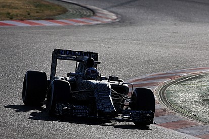 Benéplatico en Red Bull por jornada sabatina