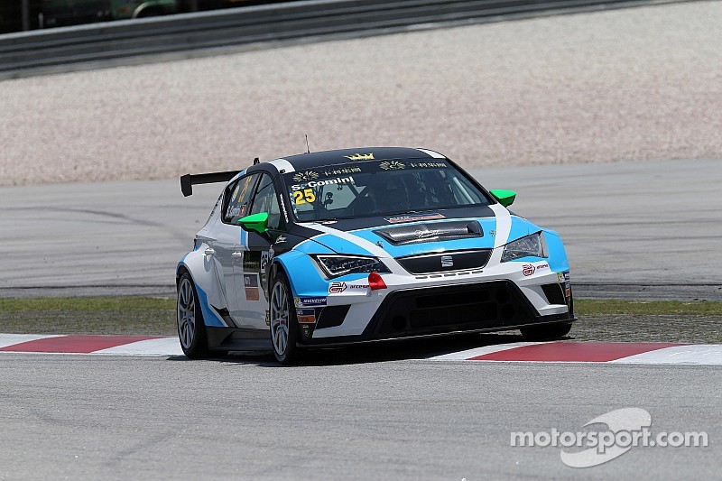 Stefano Comini premier vainqueur de l'histoire du TCR à Sepang