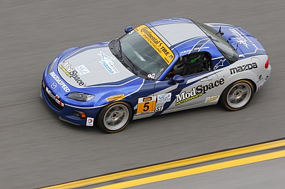 John Dean to start MX-5 Cup race one on pole at NOLA