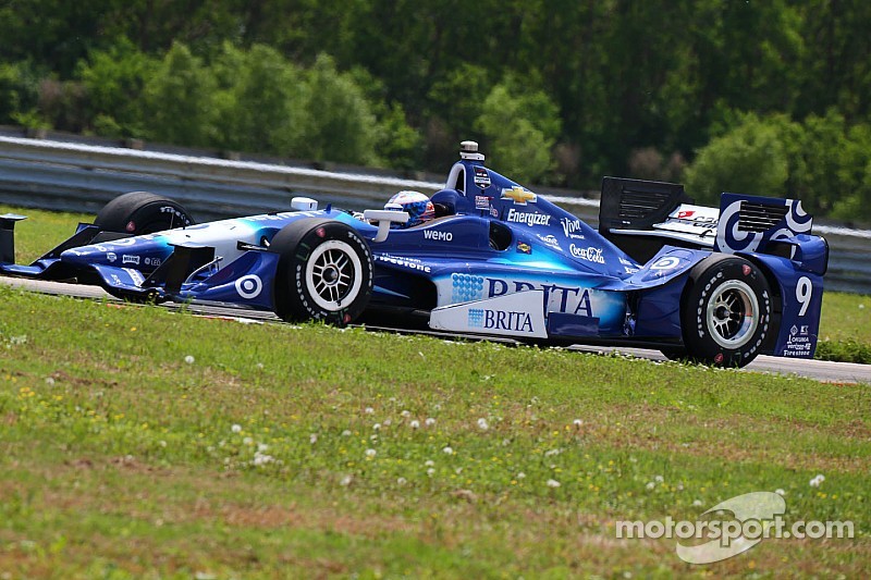 Dixon, el mejor en las prácticas de IndyCar