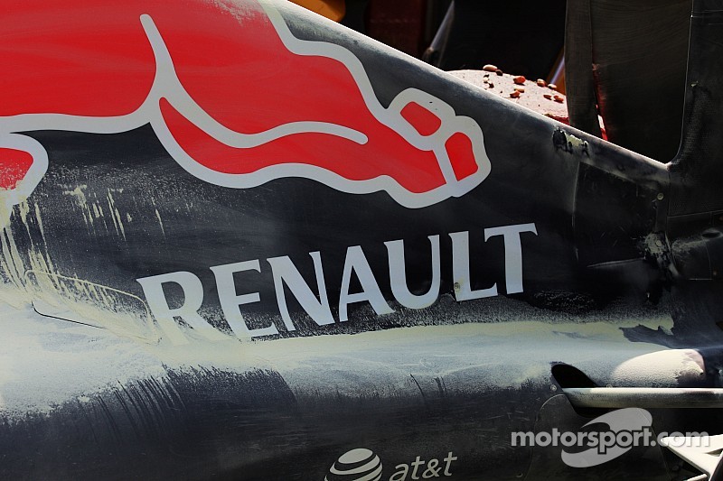 Ricciardo espera castigos por el motor
