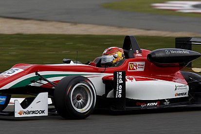 Jeune pilote Ferrari, Lance Stroll ne ressent pas la pression