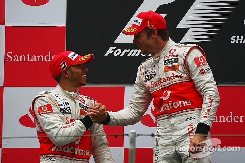 Button prévient Rosberg - Parler est inutile pour battre Hamilton
