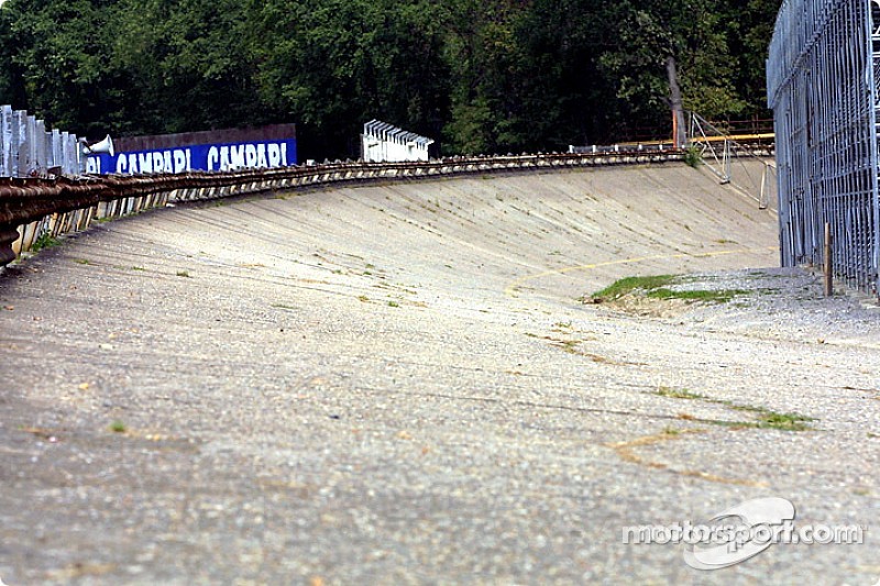 Ecclestone -