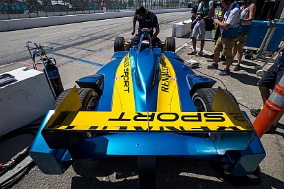 Alain Prost - S'il faut une course en Formule E, c'est bien Paris!