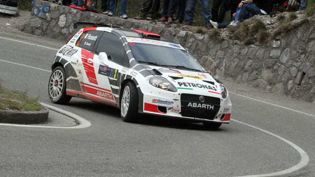 Rossetti al Croatia Rally sulla Grande Punto Procar
